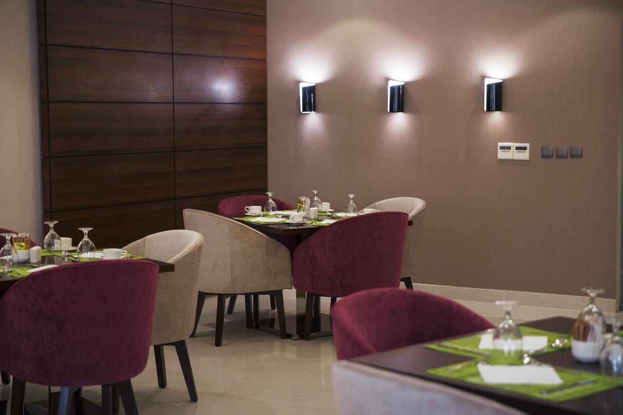 Motiara Hotel - Al Murouj Riadh Exterior foto